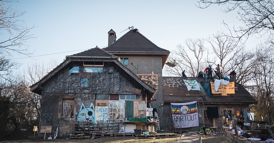 Zad coline anarchism